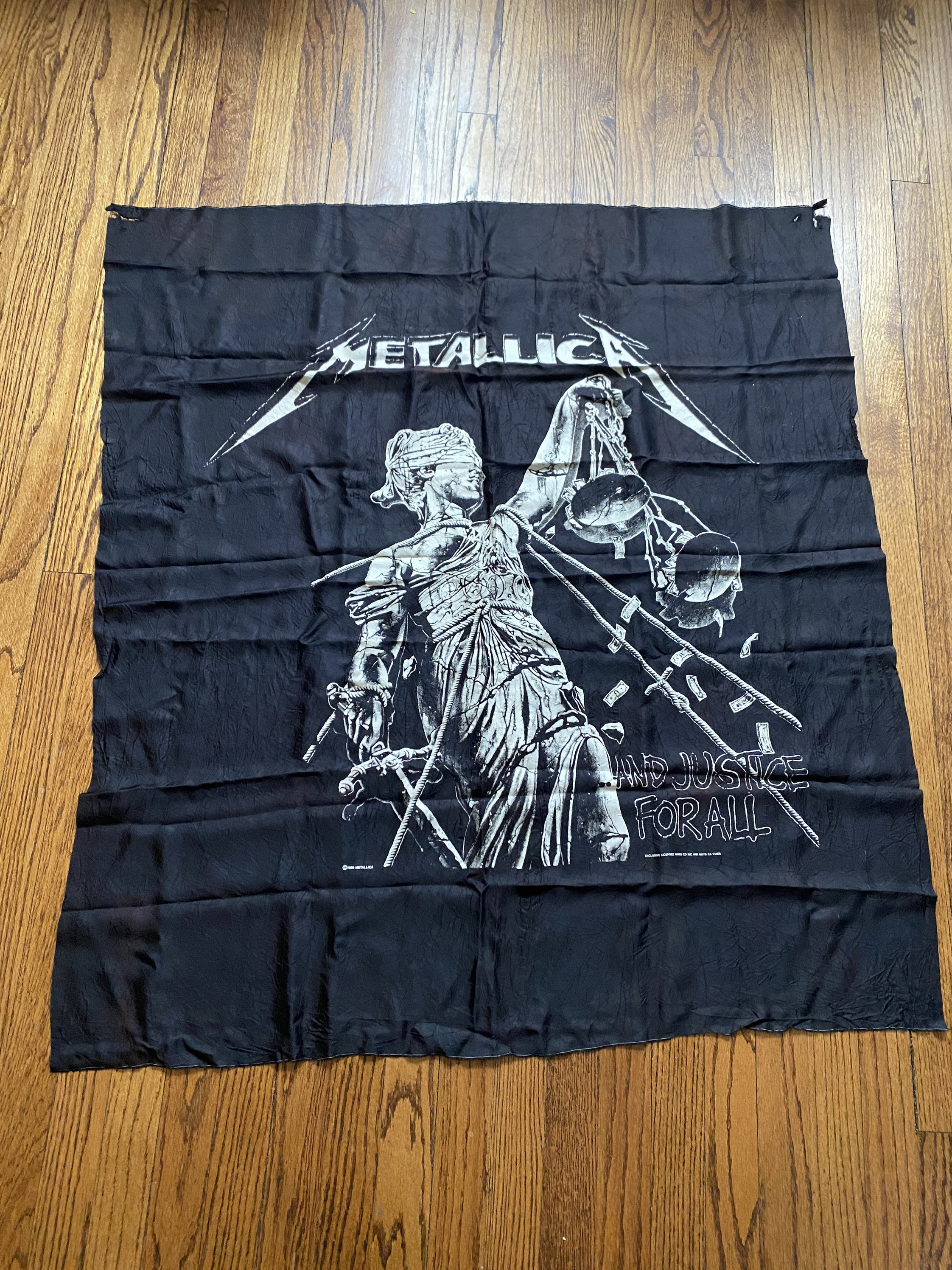 Metallica wall tapestry hotsell