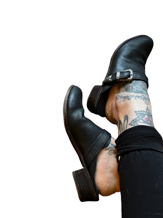 minnetonka leather clogs