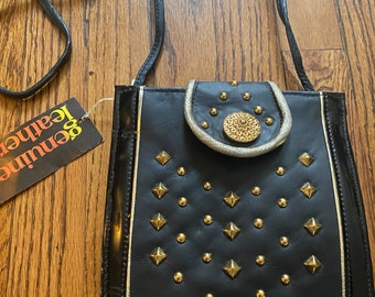 Stunning vintage dead stock studded real leather  purse