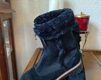 amazing 1970’s deadstock Blondos shearling snd. Suede leather boots 6 1/2