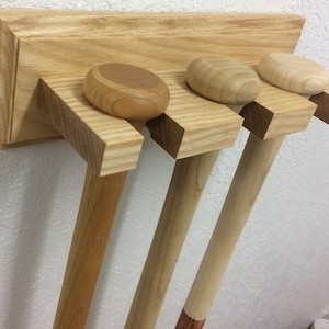 3 Bat Vertical Holder