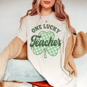 St Patricks Day Teacher Shirt, St Pattys Preschool Teacher, Retro Teacher Shirt, Lucky Teacher Shirt, St Pattys Teacher Outfit, Teacher Tee