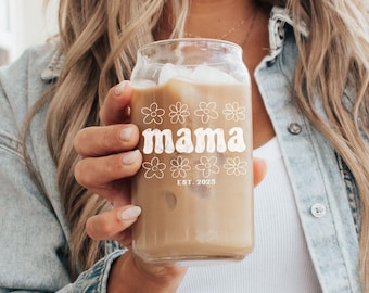 Custom Gift for Mom 16 oz Glass Cup for Mom Retro Mama Cup Mothers Day Gift Aesthetic Mom Mug New Mom Gift Retro Mama Glass