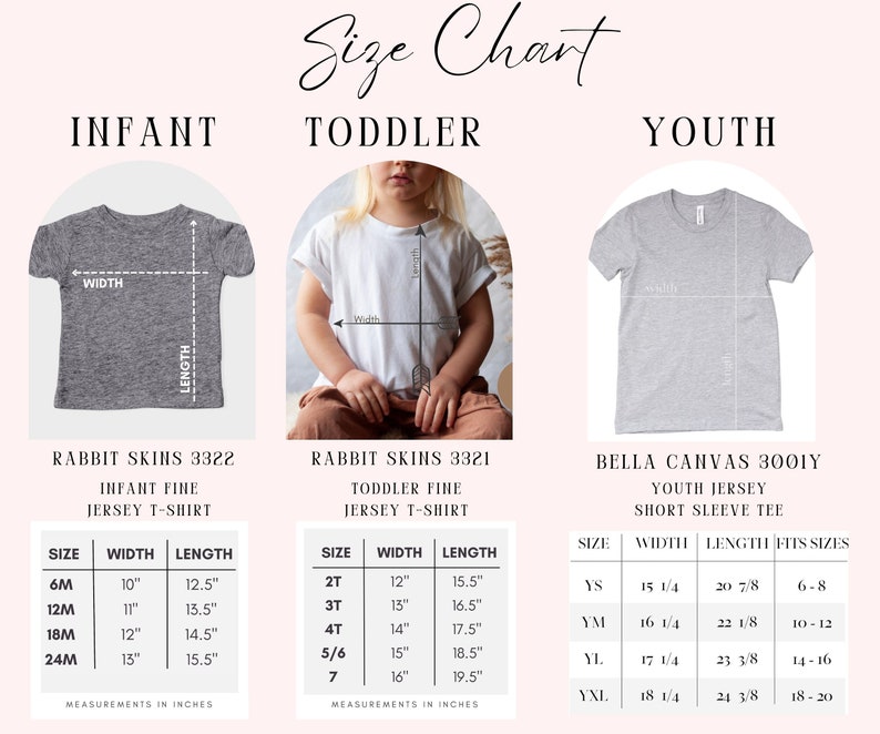 Op de afbeelding: Maattabel voor t-shirts voor baby's, peuters en jongeren. Bevat afmetingen in inches voor breedte en lengte. Merken zijn Rabbit Skins en Bella Canvas. De tabel geeft maat informatie voor verschillende leeftijden.