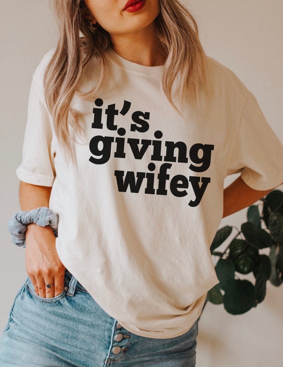 Gift for Bride, Funny Bride Shirt, Newlywed Gift, New Wife Shirt, Engagement Gift, Its Giving Wifey, Retro Bride Shirt, Funny Bride gift
