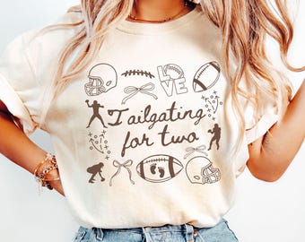 秋の妊娠発表シャツ、フットボール妊娠シャツ、二人でテールゲーティング、コケットフットボールシャツ、フットボール出産発表Tシャツ