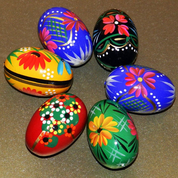 6 Polish Wooden Eggs - Pysanky Wooden  Hand Painted Egg.