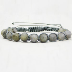 Labradorite armband Gemstone Kraal grijze armband mens Chakra Balanceren transformatie geschenk Yoga Aura Bescherming Meditatie Armband steen