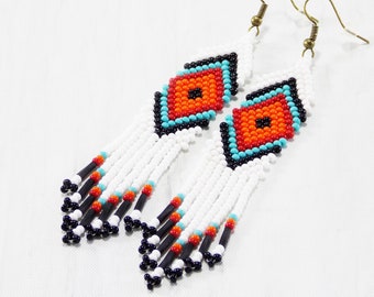 Boucles d’oreilles Ojo de Dios Bijoux mexicains Square tribal boucles d’oreilles de mode boucles d’oreilles huichols authentiques perles traditionnelles