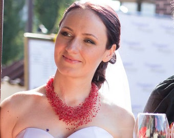 Declaración roja collares de mujer hermoso Collar de boda rojo Collares boho cortos Collares de babero rojo Regalo de San Valentín Collar grueso