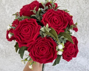 Handmade Red Felt Rose Bouquet, Valentine's Gift, Home Decor