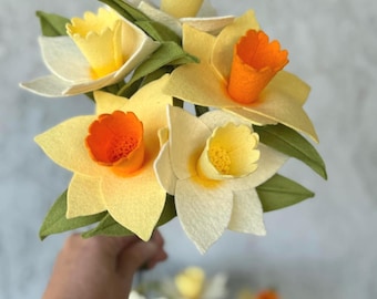 Handmade Felt Daffodil Single Stem: Wool Blend Bouquet, Home Decor and March Birth Flower