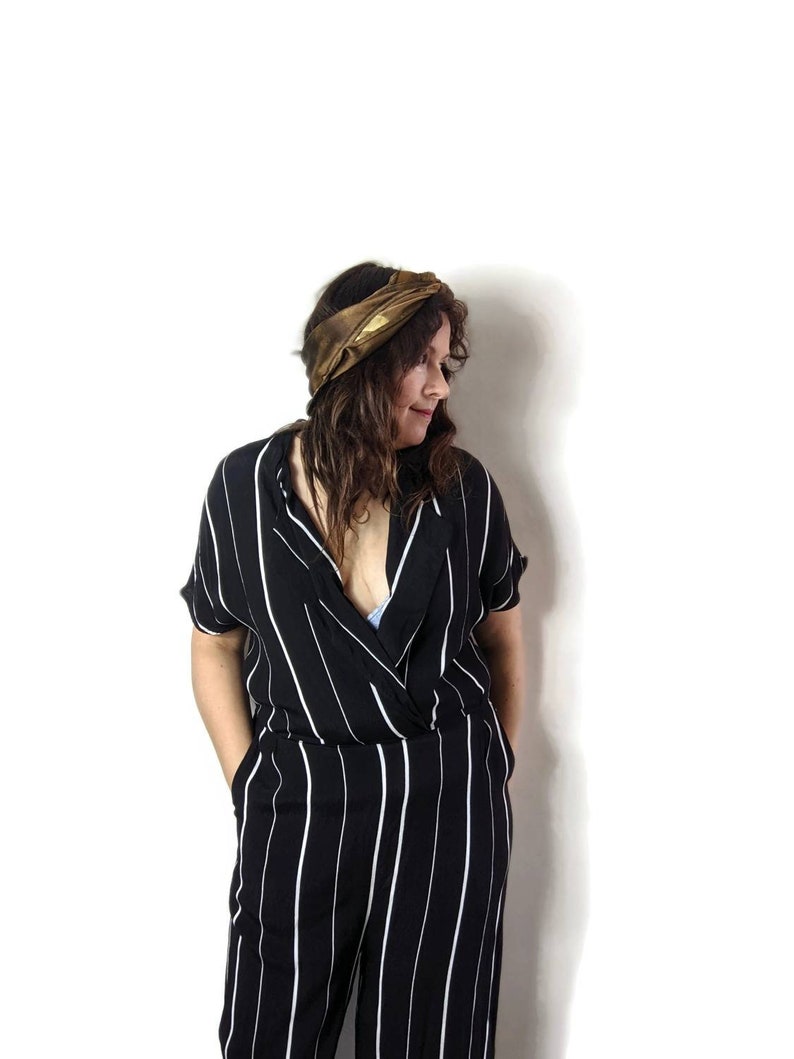 90s Black Striped Jumpsuit with loose leg fit MEDIUM