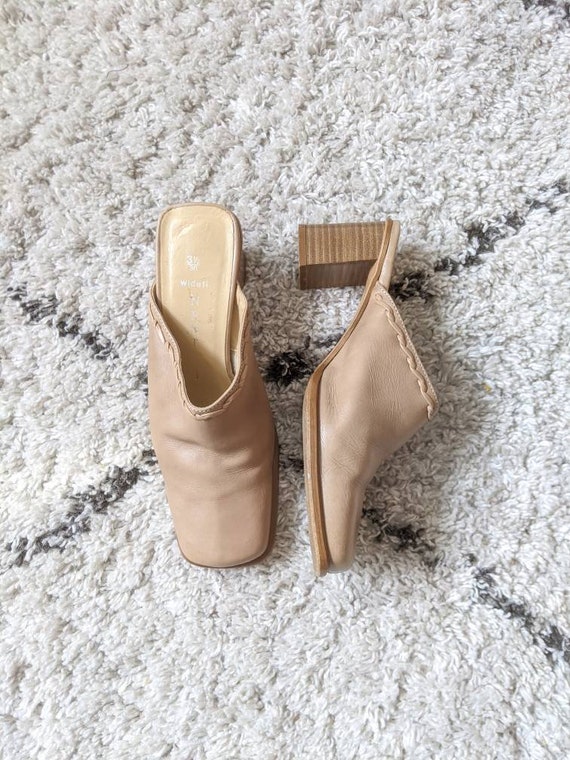 Leather 90s Beige Mules / 90s leather shoes / UK 3 - image 1