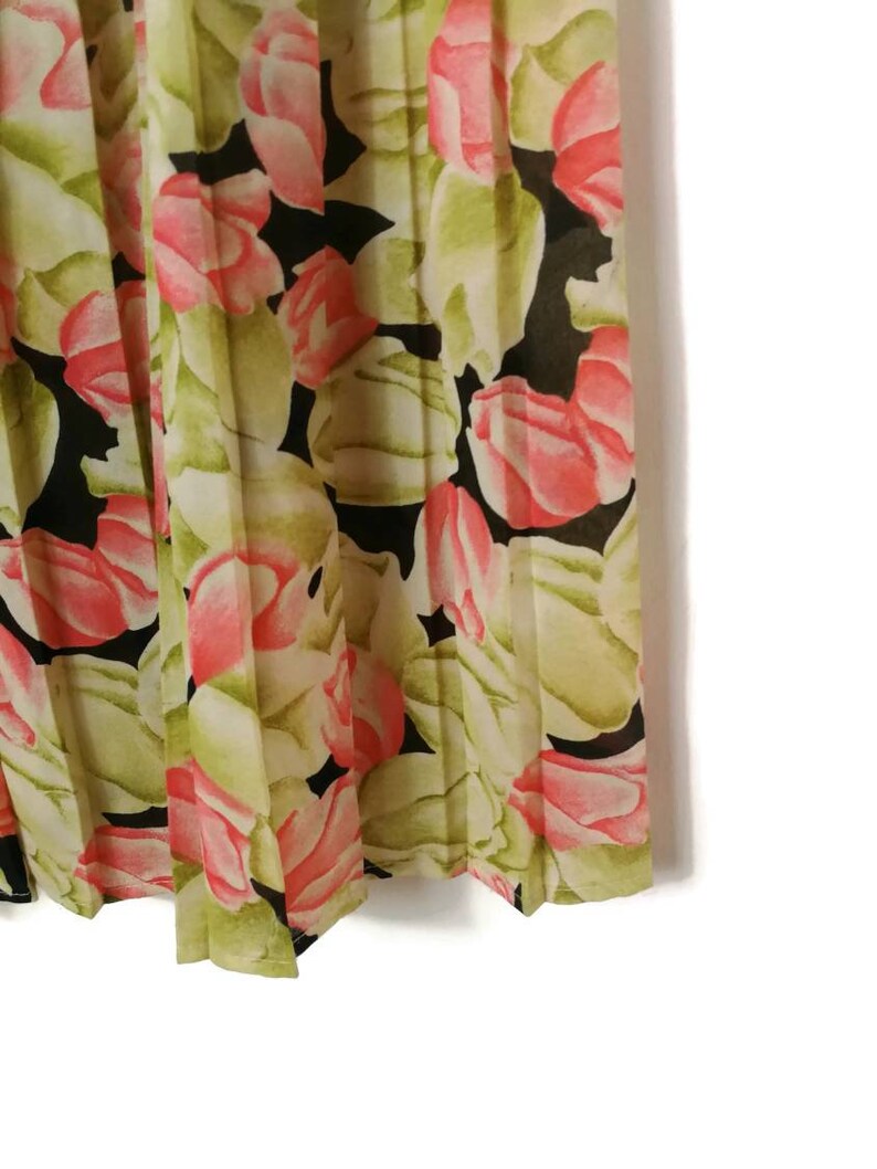 90s Pleated Grunge Skirt pink flowers UK 10