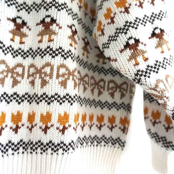 Folk Art Sweater // 90s women's jumper // boxy // folk print // Norwegian style