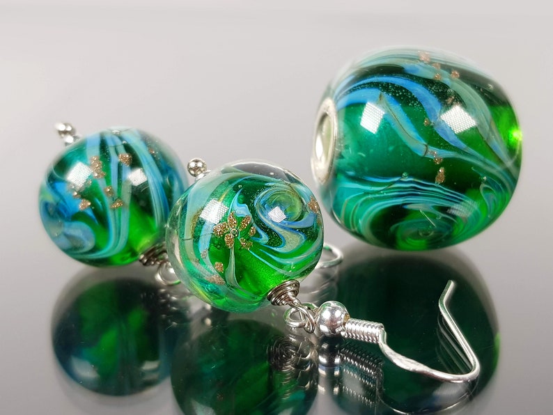 Set Wave earrings and pendant author/'s lampwork