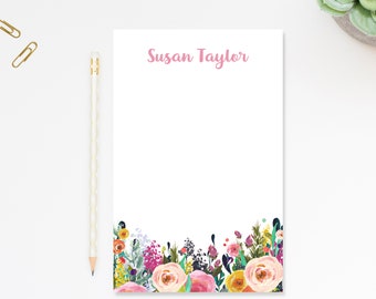 Personalized Colorful Floral Notepad, Floral Notepad with Flowers, Feminine Notepad Gift, Personalized Notepads for Her, Notepad with Name