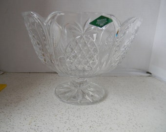 B48 - Vintage Shannon Crystal Pineapple Torte Fruit Bowl