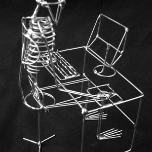 Handmade Wire Sculpture Desk Décor – Artistic wire models of PC, LAPTOP and MACBOOK users, perfect for display