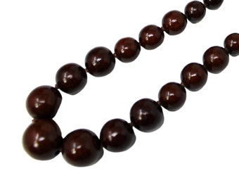 Chunky Chocolate Brown Bead Necklace Graduating Size Beads, Vintage Jewelry