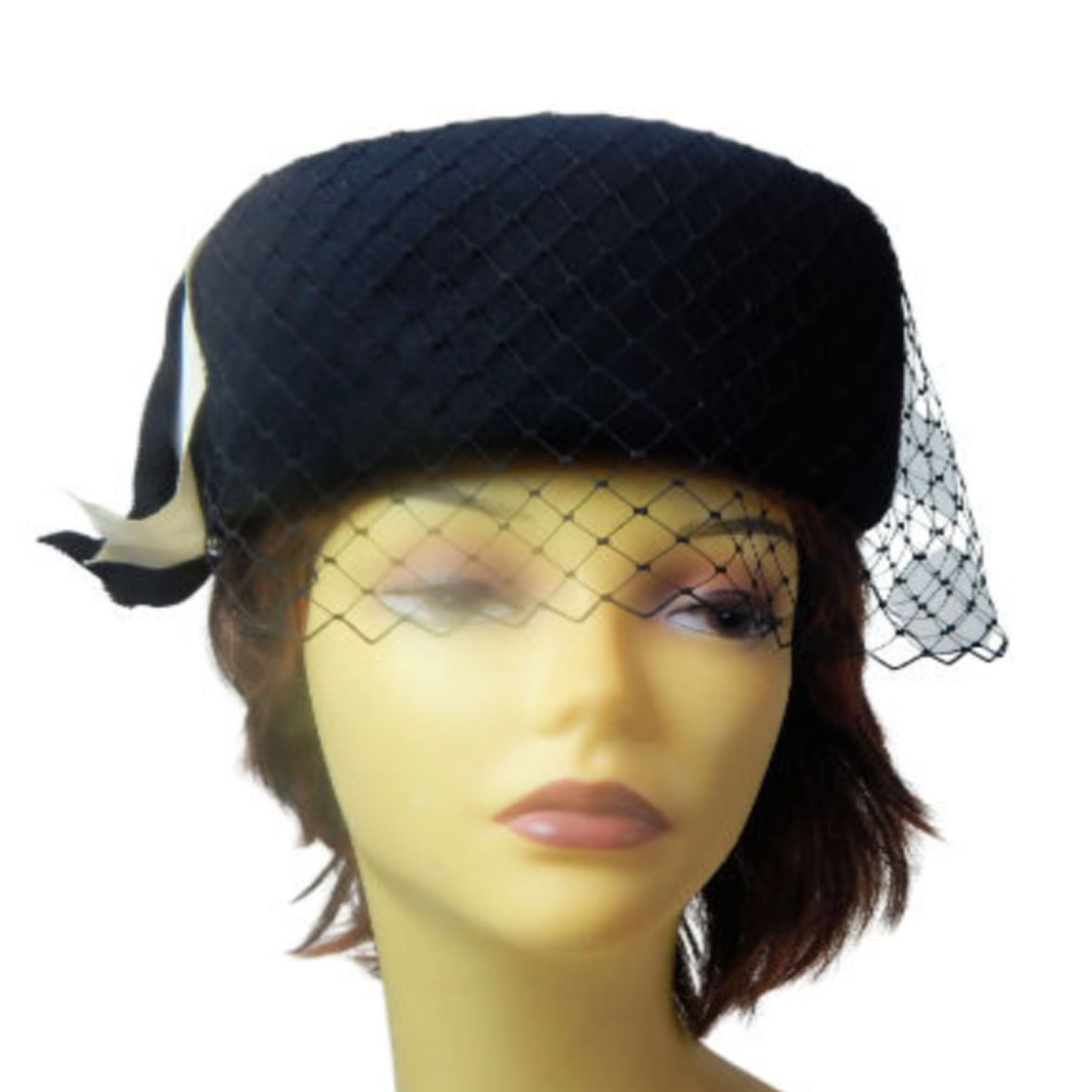 Vintage Bollman Wool Felt Pillbox Hat With Veiled Netting  display picture 2