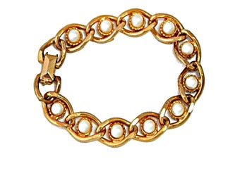 Chunky Link Bracelet with Faux White Pearls on Gold Tone Vintage Jewelry