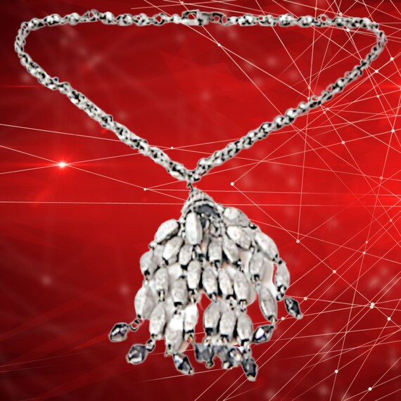 Crown Trifari Beaded Tassel Necklace Chunky Brush… - image 3