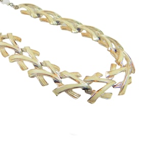 Coro Choker Necklace Cream White Enamel Asian Style  V Shape  Links on Silver Tone Designer Signed Vintage Jewelry
