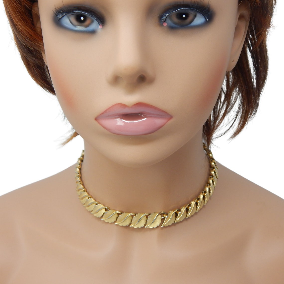 Trifari Brushed Gold Leaves Choker Necklace Gold Leaves Etsy