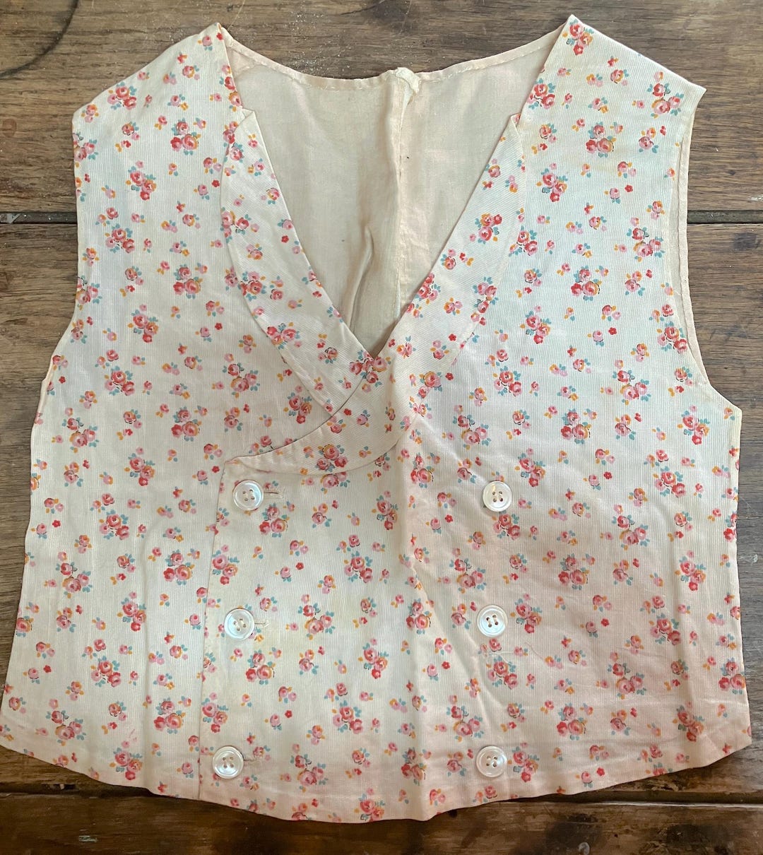 Vintage floral waistcoat... S/M  ^^^ main image 1
