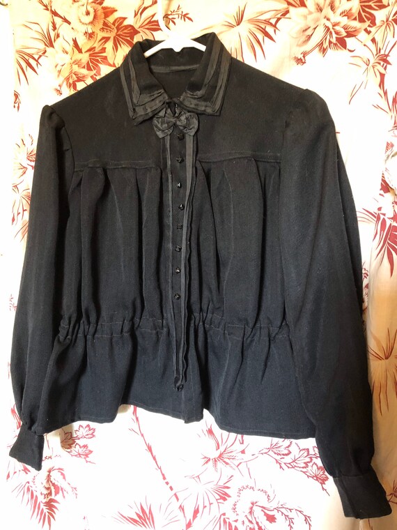 Lovely Edwardian women’s jacket