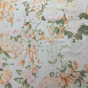 Wondrful soft coloured French 1940s floral printed fabric