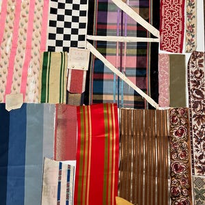 Belle collection de rubans jacquard de soie français du XIXe siècle aux années 1930 parfaits pour le scrapbooking