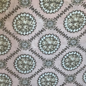 Charming 1930s French floral trellis printed fine cotton  fabric