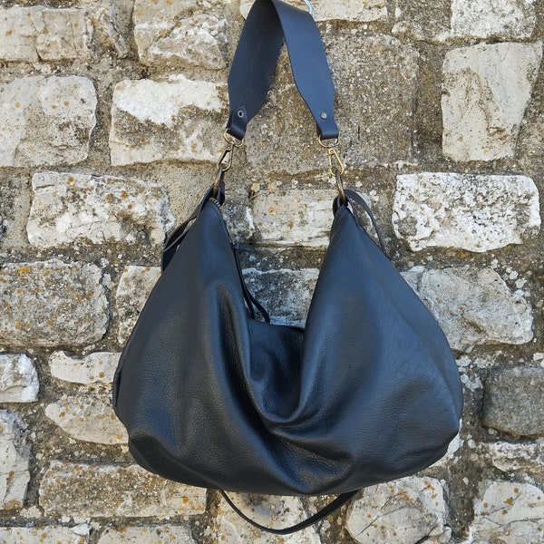 Borsa tracolla in pelle nera con zip /Hobo bag in morbida pelle nera e vacchetta