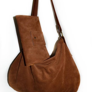 Cartera en piel ante color ladrillo. Cartera de mujer