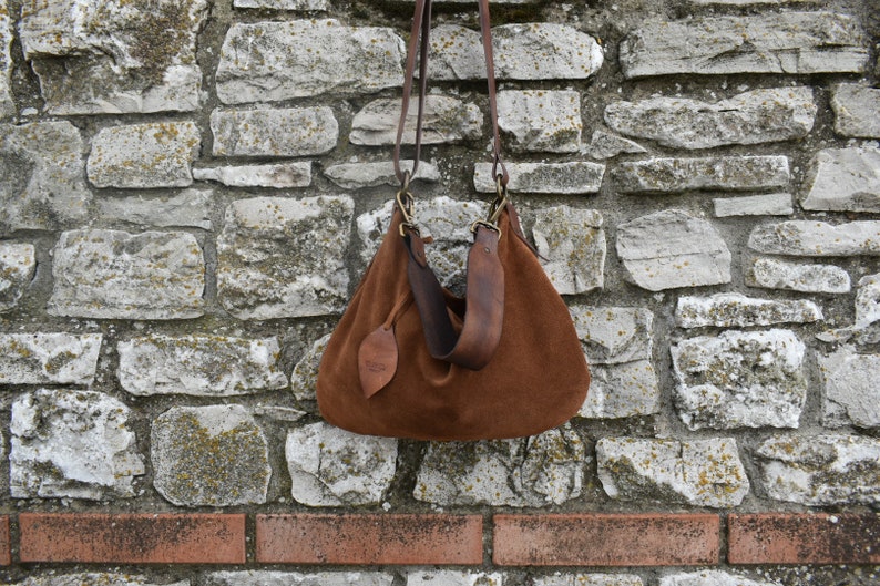 Sac à bandoulière en daim / Sac hobo en cuir / Sac en daim couleur tabac image 5