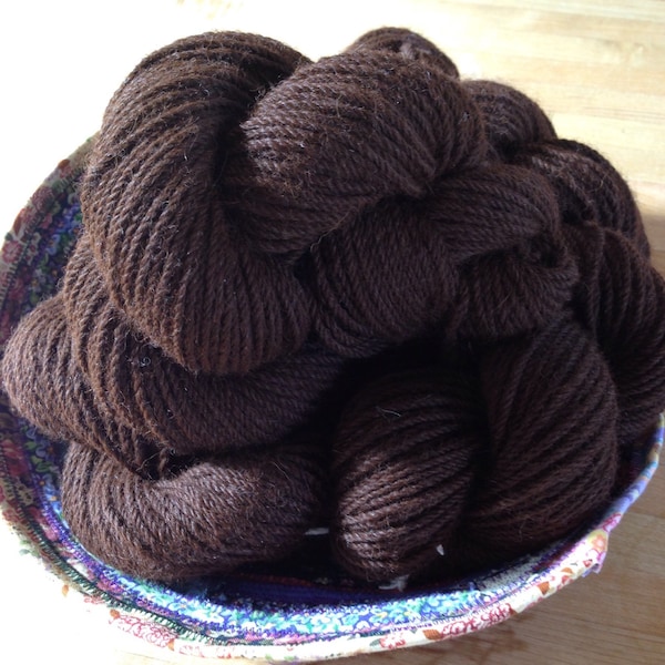 100% Alpaca Bulky Weight Yarn, Chocolate Brown, 140 Yards/Skein