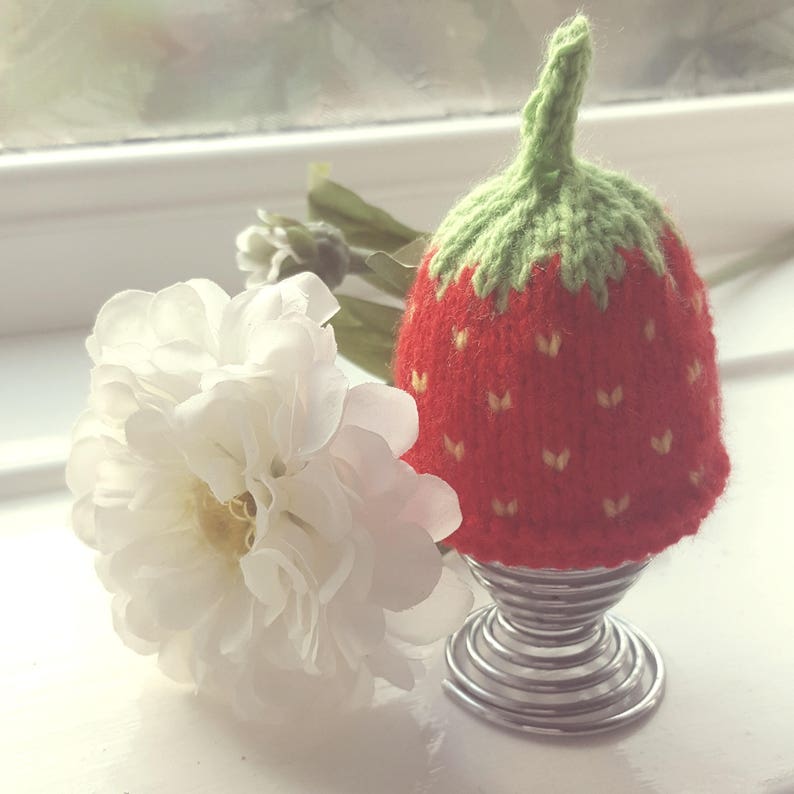 Knitted Tea Cosy image 3