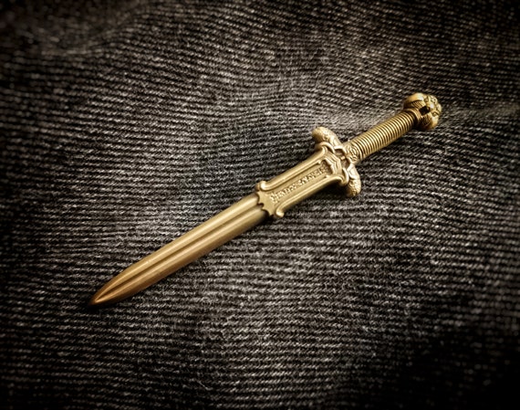 Atlantean Sword / Conan the Barbarian / 3D metal pin / ANTIQUE BRONZE