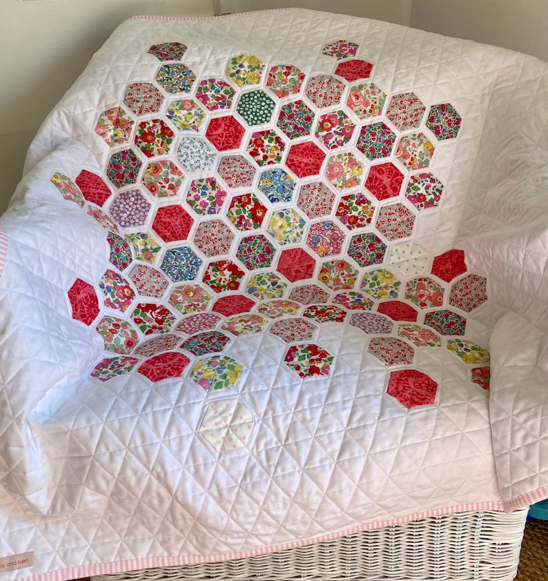 Floating Hexagon Quilt Pattern, PDF, Digital Download image 2