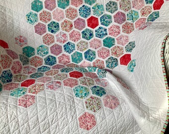 Handmade modern Liberty fabric hexagon baby quilt, 40x37" (102x94cm)