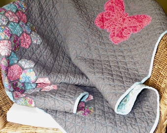 Modern cotton patchwork baby quilt, grey and pink hexagon cot quilt