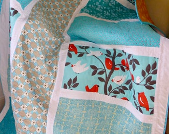 Modern handmade white and teal lap quilt, 44x66" (112x168cm)