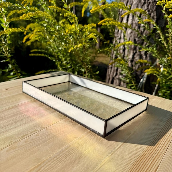 Vitt & koboltblått glasbricka: Handgjord sminkmöbel, 6x10
