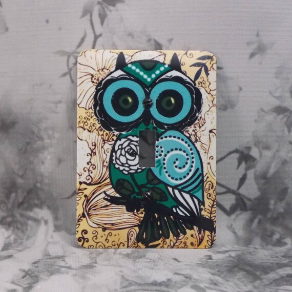 Owl Pose #1 1-toggle Spring Owls 2 Single Toggle Light Switch Plate Cover Owl Pose #1 1-toggle Spring Owls 2 Single Toggle Light Switch Plate Cover