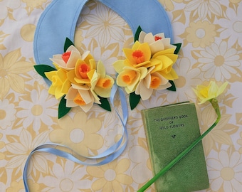 Spring Daffodil felt collar    Daffodils / cottagecore / accessory / flower fairy