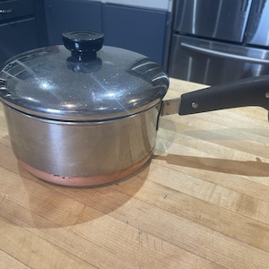Vintage Revere Ware 1801 2 Qt Copper Bottom Sauce Pan Pot Lid