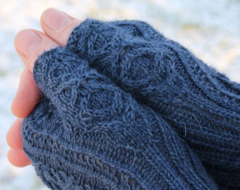 Fingerless Mittens "Heimdallr Mitts"  knitting pattern PDF download suitable for advanced knitters, eye catcher, diy holiday gift